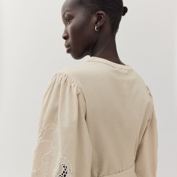 H&M Dress Embroidered Sleeves - Picture 6 of 7